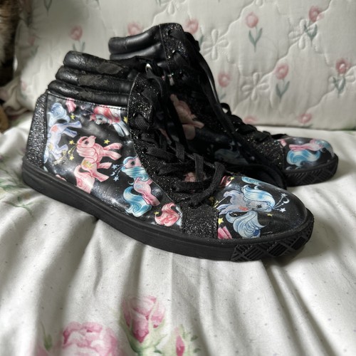 Iron fist black - iron, patterned