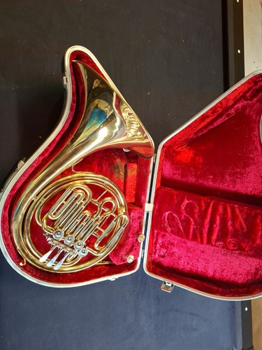 York artist french horn - york,