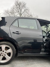 TOYOTA AURIS HYBRID 2007-2012