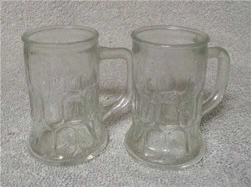 Pair miniature glass tankards - miniature,
