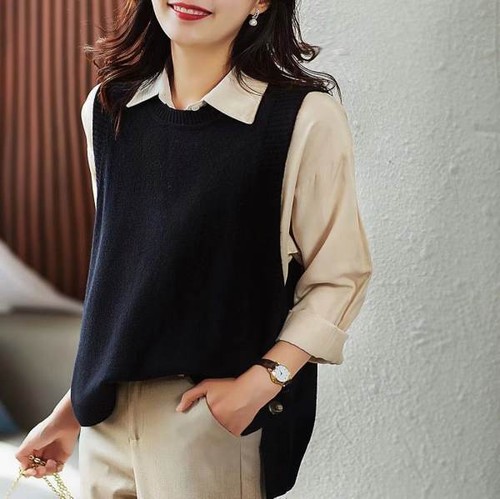 Ladies solid knitted waistcoat - knitted,