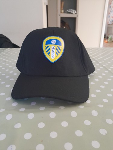 Black leeds united football - leeds,