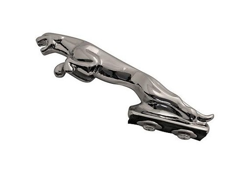 Leaping panther statue - statue, fender