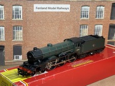 HORNBY OO GAUGE R133 BR 4-6-0 CLASS B17/4 LOCOMOTIVE 'EVERTON' GREEN 61663