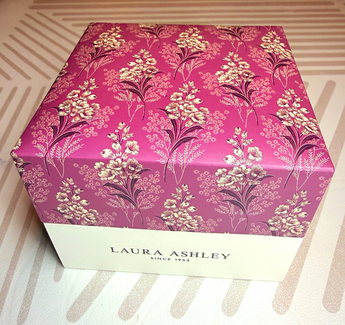 Laura ashley chess - chess, la2133ss
