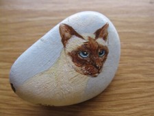 Kitsch, Vintage, 80's, Siamese Cat, Rock Painting Brooch,  Hand Painted 