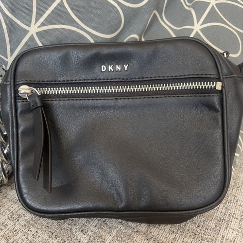 Dkny small black leather - small, logo