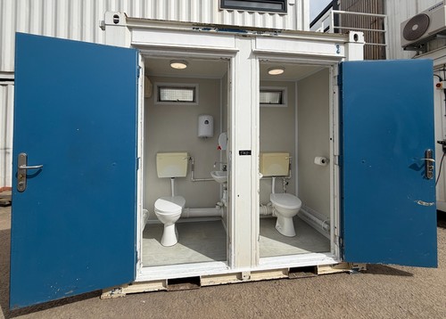 Toilet block 8x5 - toilet, ft