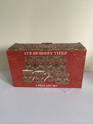 William morris strawberry - morris,