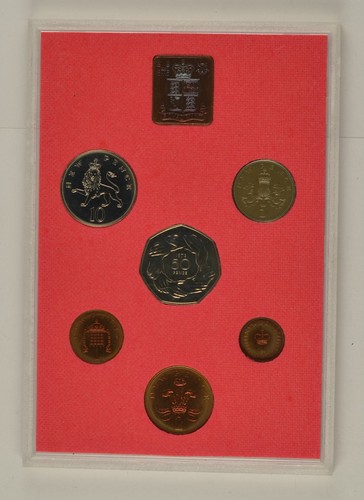 1973 royal mint coin proof - mint,