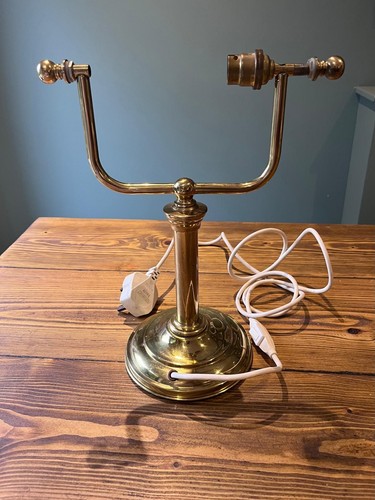 Vintage brass banker lamp - vintage,