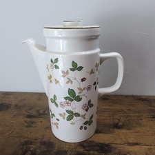 Rare Wedgewood Earthenware Wild Strawberry Large Coffee Pot Vintage Retro 