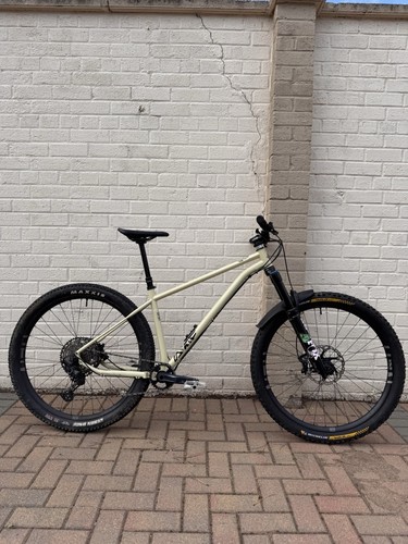Hardtail custom build stiff - hardtail,