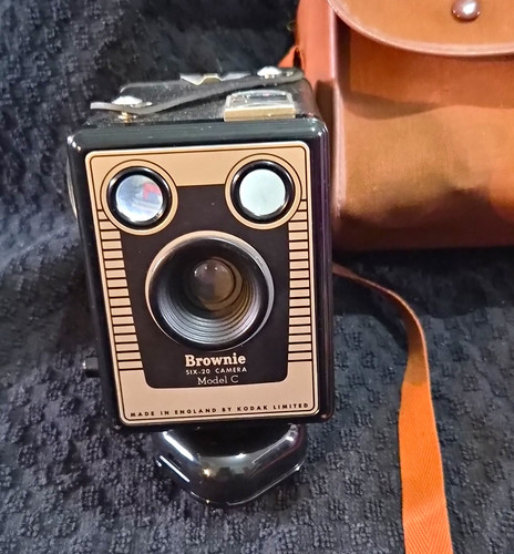 Kodak six brownie - kodak,