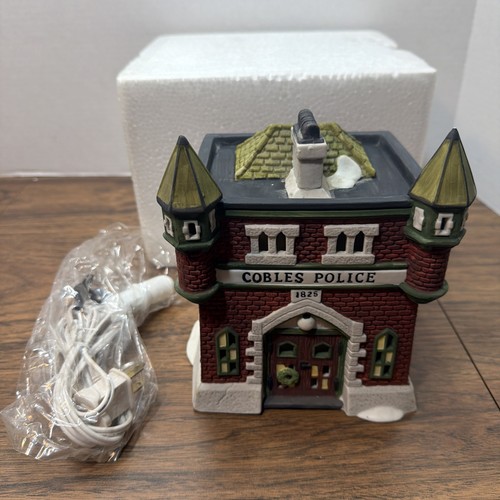 Dept dickens village series - village,