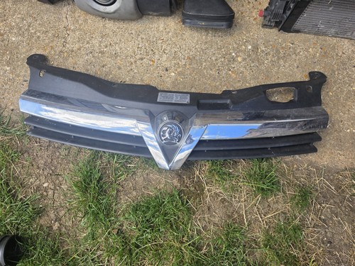 Vauxhall astra mk5 front - vauxhall,