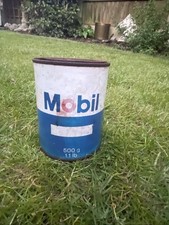 Vintage Mini Mobil Oil Drum Oil Can Collectable With Contents 