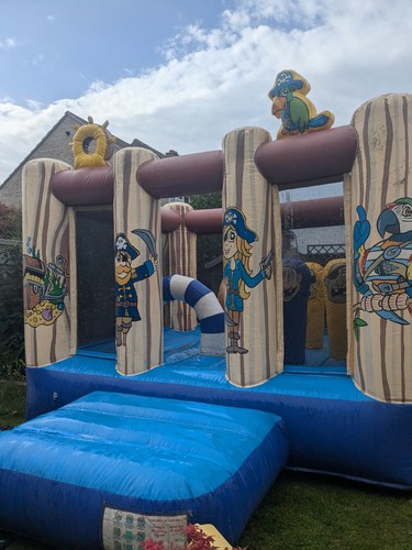 Pirate bouncy castle 12x12 - bouncy,