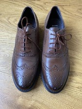 Bata brown brogue lace up