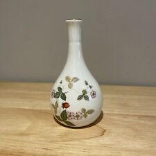Wedgwood Flower Vase Bone China Wild Strawberry Made In England Decor Home