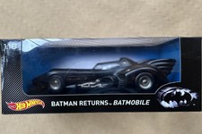 Hot Wheels Batmobile 1:18 Scale mint Diecast Model from Batman Returns boxed