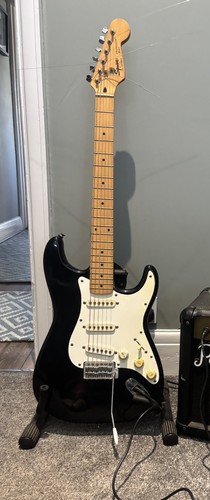 Vintage squire stratocaster - squire,