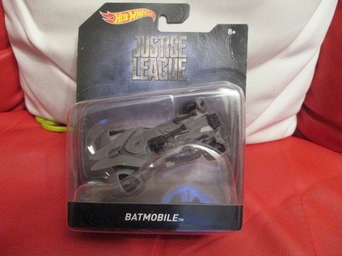 Hot wheels batmobile - batmobile, justice