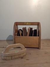 Vintage Kiwi Groomer Brush Carrying Case Wooden With 14 Brushes Polishing Brush