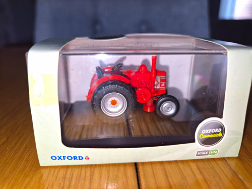 Oxford diecast field - oxford,
