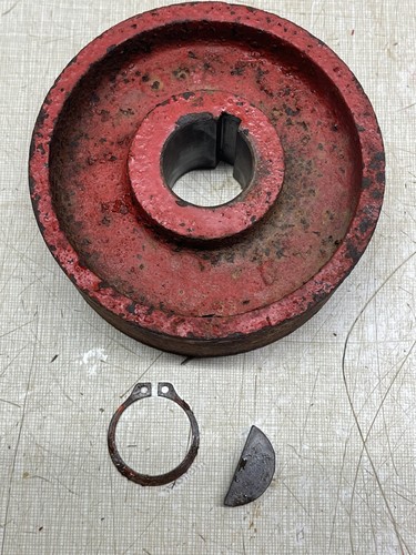 1962 wheel horse 702 tractor - wheel,