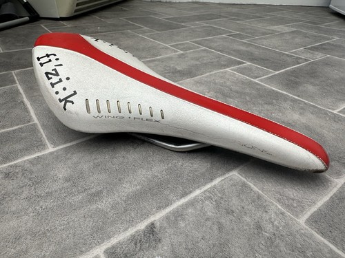 Fizik arione saddle with - fizik,