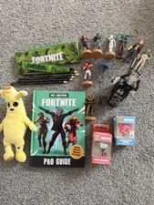 Fortnite Bundle, Figures