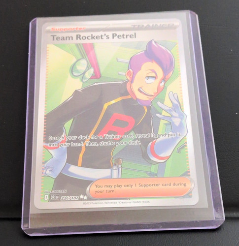 Team rocket petrel 226 182 - rocket's,