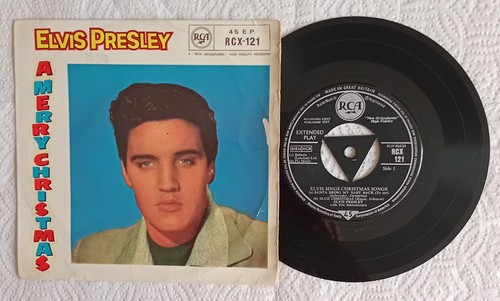 Elvis presley sings - -,