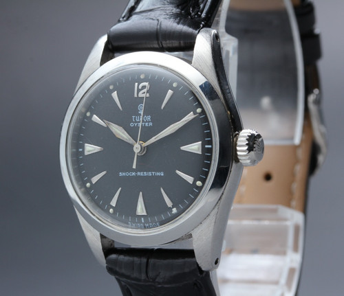 Tudor small rose oyster - small,