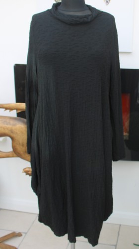 Oska black hassana textured - black, 'hassana'