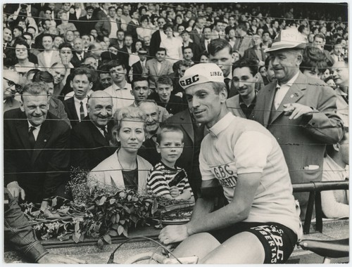 Cyclist rik van looy wears - cyclist,