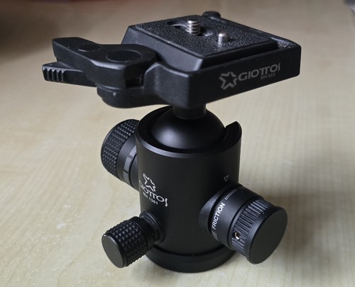 Giottos 1301 ball head - mh-1301,