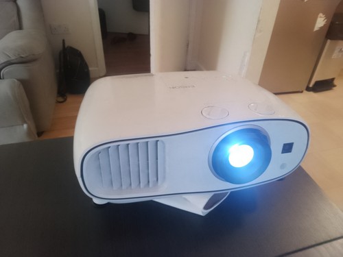 Epson 6700 projector - eh-6700,