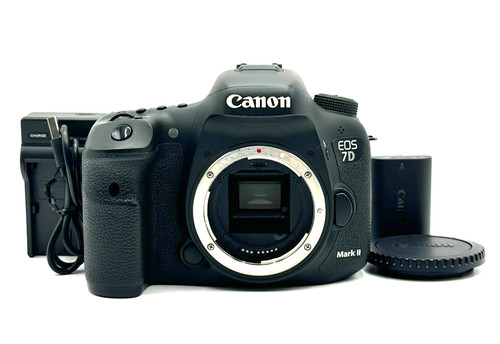 Near mint canon eos 7d - eos, mark
