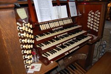Photo Church - Organ Console