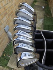 GENTS RIGHT HAND TITLEIST DCI