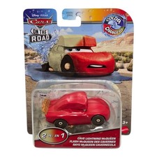 Disney Pixar Cars Color Changers Cave Lightning McQueen – 2 in 1 Official Mattel