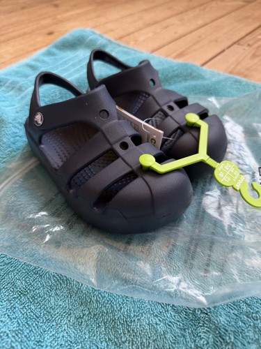 Crocs kids navy sandals size - crocs,