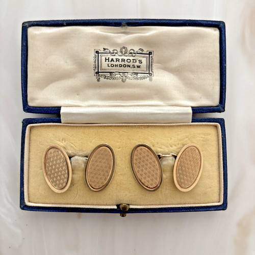 Vintage 9ct solid gold - ,