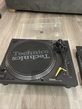 Technics SL-1200MK7 Direct Drive DJ Turntable Pair with Needles Used  Xone Mixer