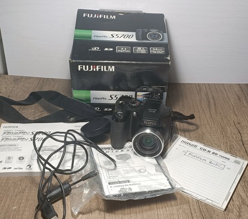 Fujifilm finepix s5700 - fujifilm, camera