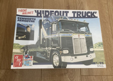 AMT Model Kit 1158/06 - Tyrone