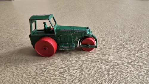 Aveling barford road roller - road,