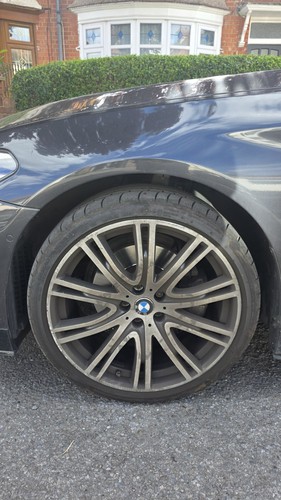 Bmw 759i rim nearly new - +,